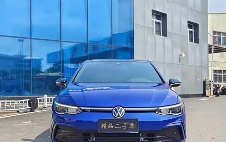 Volkswagen Golf VIII, 2021 год, 1 969 000 рублей, 2 фотография