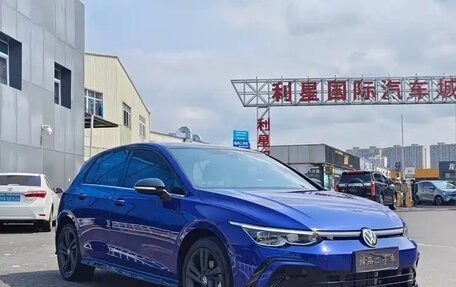 Volkswagen Golf VIII, 2021 год, 1 969 000 рублей, 3 фотография