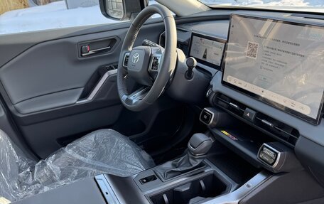 Toyota RAV4, 2026 год, 4 400 000 рублей, 12 фотография