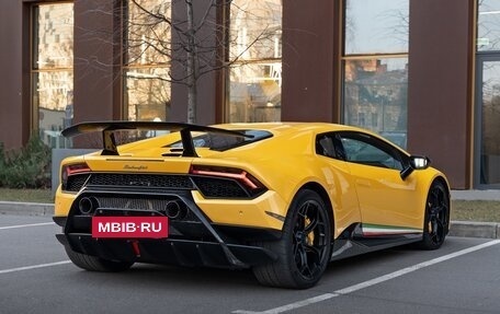 Lamborghini Huracán, 2017 год, 23 000 000 рублей, 15 фотография