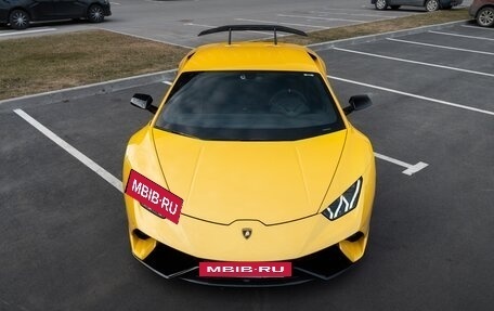 Lamborghini Huracán, 2017 год, 23 000 000 рублей, 38 фотография