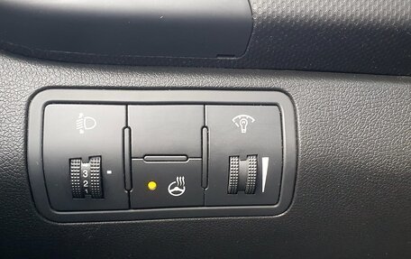 Hyundai Solaris II рестайлинг, 2015 год, 960 000 рублей, 23 фотография