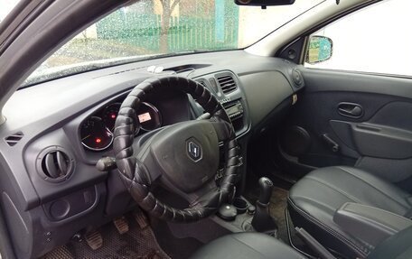 Renault Logan II, 2015 год, 600 000 рублей, 7 фотография