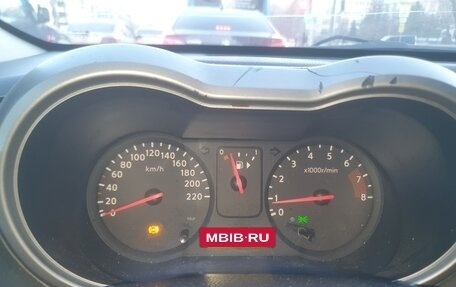 Nissan Note II рестайлинг, 2008 год, 600 000 рублей, 12 фотография