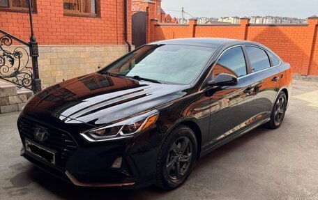 Hyundai Sonata VII, 2018 год, 1 100 000 рублей, 2 фотография