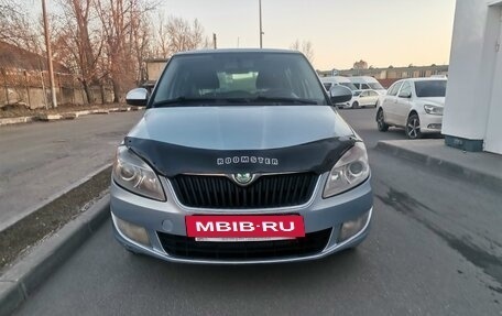 Skoda Fabia II, 2010 год, 325 000 рублей, 2 фотография