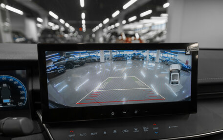 Toyota Camry, 2024 год, 4 400 000 рублей, 16 фотография