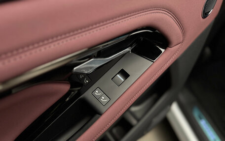 Land Rover Range Rover Evoque II, 2025 год, 6 490 000 рублей, 23 фотография
