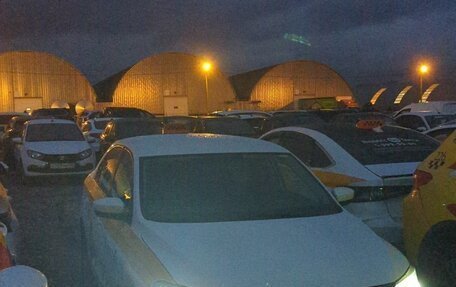 Volkswagen Polo VI (EU Market), 2021 год, 1 425 000 рублей, 4 фотография