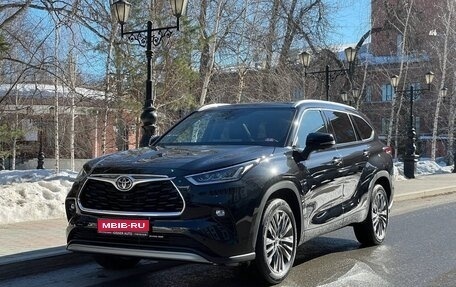 Toyota Highlander, 2025 год, 5 600 000 рублей, 1 фотография