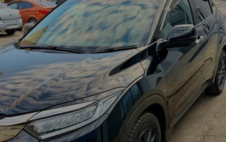 Honda Vezel, 2018 год, 2 100 000 рублей, 8 фотография