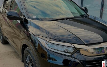 Honda Vezel, 2018 год, 2 100 000 рублей, 3 фотография