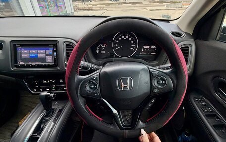 Honda Vezel, 2018 год, 2 100 000 рублей, 18 фотография