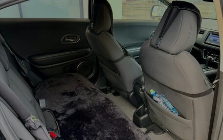 Honda Vezel, 2018 год, 2 100 000 рублей, 21 фотография