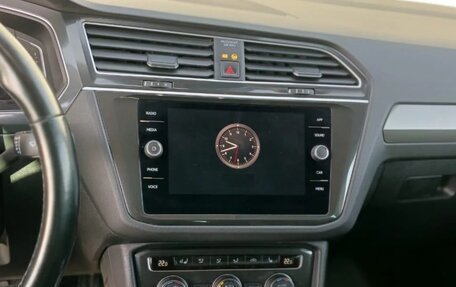 Volkswagen Tiguan II, 2019 год, 1 800 000 рублей, 4 фотография