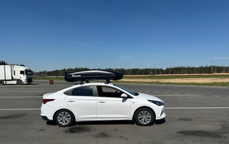 Hyundai Solaris II рестайлинг, 2021 год, 950 000 рублей, 2 фотография