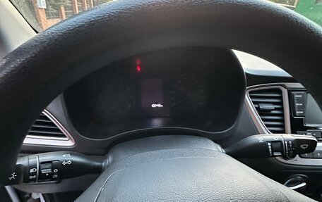 Hyundai Solaris II рестайлинг, 2021 год, 950 000 рублей, 7 фотография