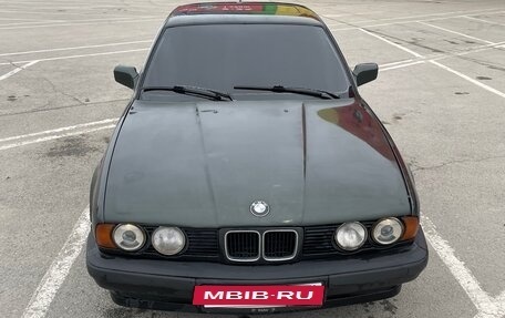 BMW 5 серия, 1989 год, 360 000 рублей, 3 фотография