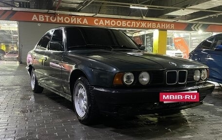 BMW 5 серия, 1989 год, 360 000 рублей, 9 фотография