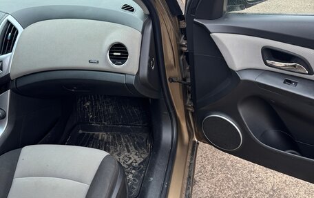 Chevrolet Cruze II, 2013 год, 560 000 рублей, 8 фотография