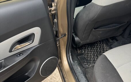 Chevrolet Cruze II, 2013 год, 560 000 рублей, 7 фотография