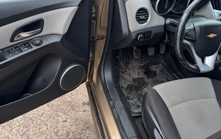 Chevrolet Cruze II, 2013 год, 560 000 рублей, 6 фотография