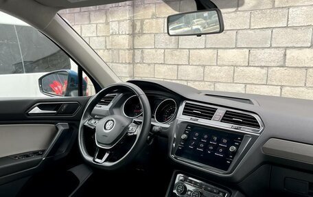 Volkswagen Tiguan II, 2019 год, 2 450 000 рублей, 9 фотография