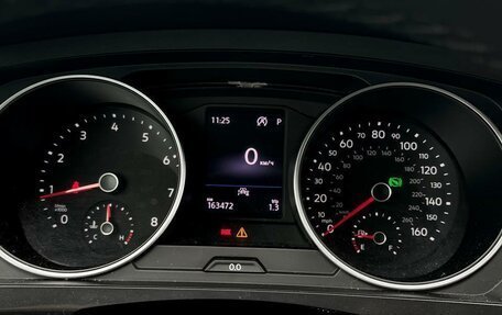 Volkswagen Tiguan II, 2019 год, 2 450 000 рублей, 15 фотография