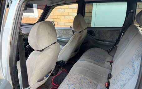 Chevrolet Niva I рестайлинг, 2004 год, 290 000 рублей, 6 фотография
