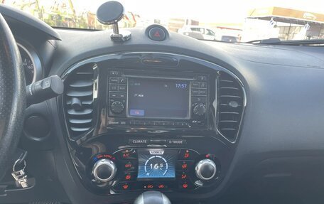 Nissan Juke II, 2011 год, 899 999 рублей, 17 фотография