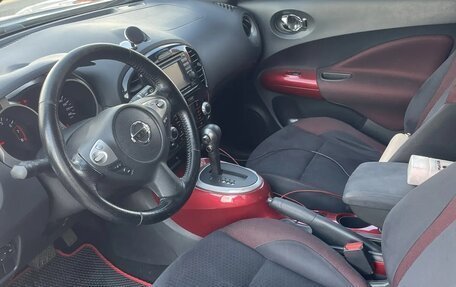 Nissan Juke II, 2011 год, 899 999 рублей, 19 фотография