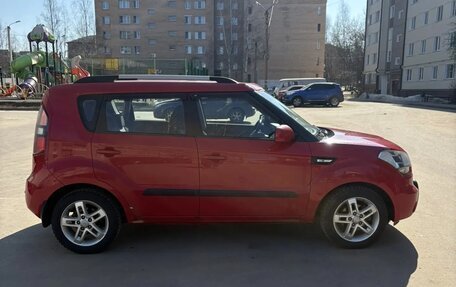 KIA Soul I рестайлинг, 2010 год, 700 000 рублей, 2 фотография