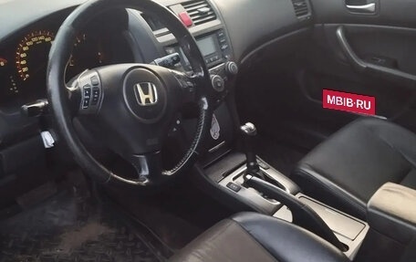 Honda Accord VII рестайлинг, 2006 год, 450 000 рублей, 4 фотография