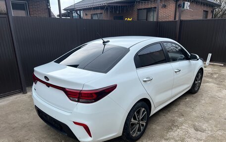 KIA Rio IV, 2019 год, 1 700 000 рублей, 3 фотография