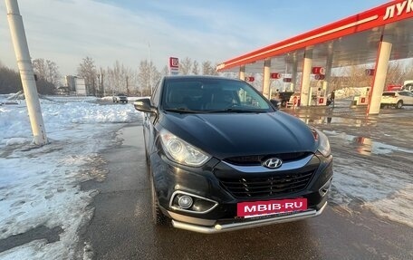 Hyundai ix35 I рестайлинг, 2013 год, 955 000 рублей, 2 фотография