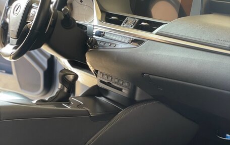 Lexus ES VII, 2018 год, 3 350 000 рублей, 16 фотография