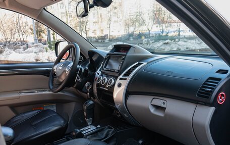 Mitsubishi Pajero Sport II рестайлинг, 2015 год, 2 149 000 рублей, 26 фотография