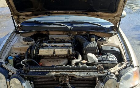 KIA Magentis I, 2004 год, 250 000 рублей, 6 фотография