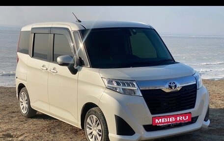 Toyota Roomy I, 2018 год, 750 000 рублей, 3 фотография