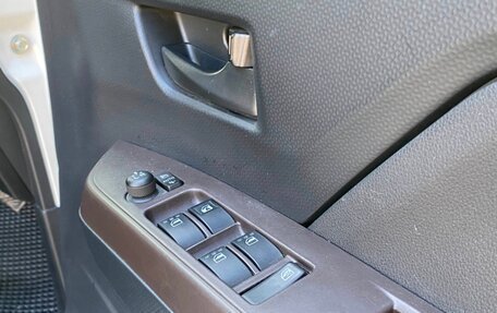 Toyota Roomy I, 2018 год, 750 000 рублей, 12 фотография