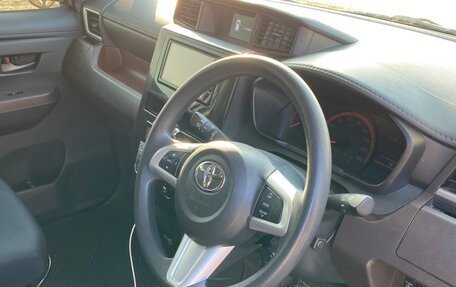 Toyota Roomy I, 2018 год, 750 000 рублей, 15 фотография