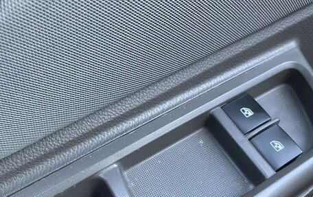 Chevrolet Cobalt II, 2013 год, 695 000 рублей, 10 фотография