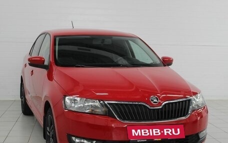 Skoda Rapid I, 2018 год, 1 390 000 рублей, 6 фотография
