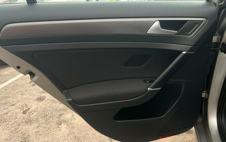 Volkswagen Golf VII, 2013 год, 1 300 000 рублей, 23 фотография