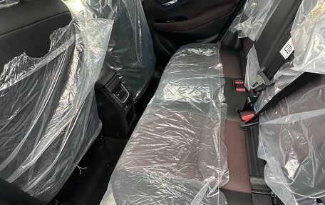 Toyota Urban Cruiser, 2025 год, 3 060 000 рублей, 14 фотография