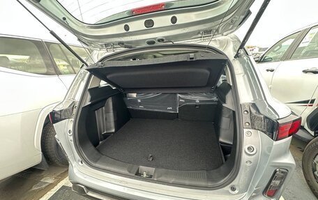 Toyota Urban Cruiser, 2025 год, 3 060 000 рублей, 16 фотография