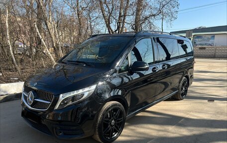 Mercedes-Benz V-Класс, 2020 год, 7 777 777 рублей, 2 фотография