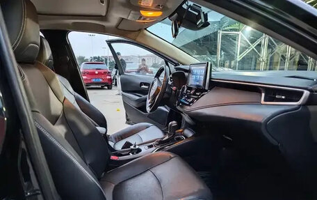 Toyota Corolla, 2021 год, 1 085 000 рублей, 8 фотография