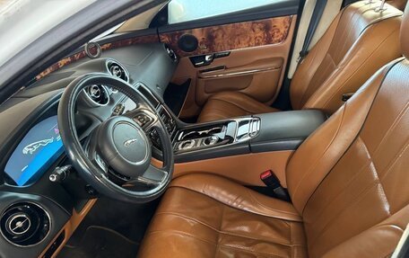 Jaguar XJ IV (X351), 2013 год, 1 948 100 рублей, 8 фотография