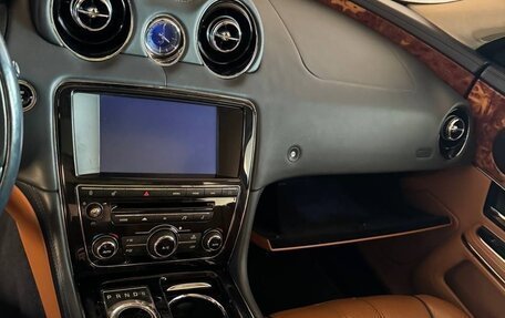 Jaguar XJ IV (X351), 2013 год, 1 948 100 рублей, 10 фотография